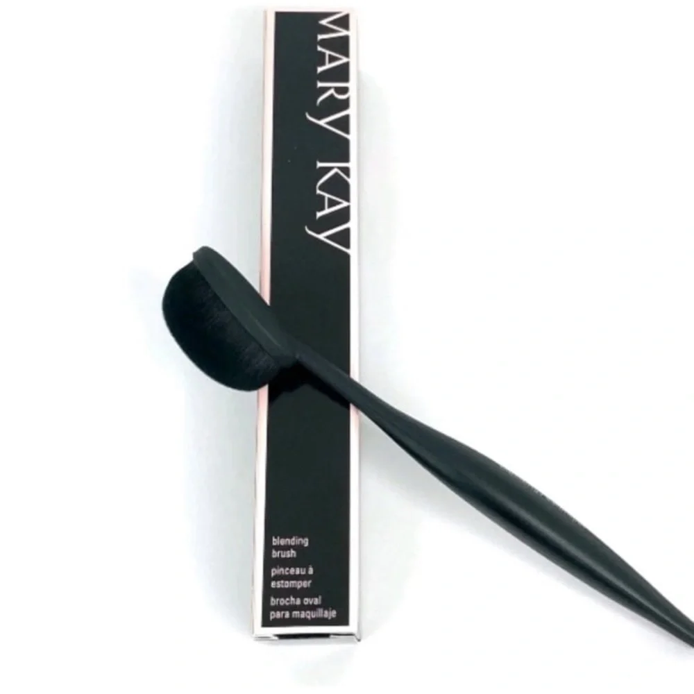 Mary Kay Black Oval Makeup‎ Brush